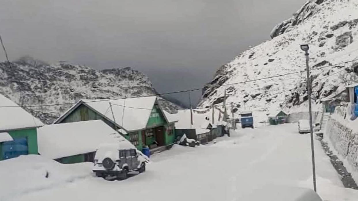 1321 stranded tourists rescued from landslide hit North Sikkim