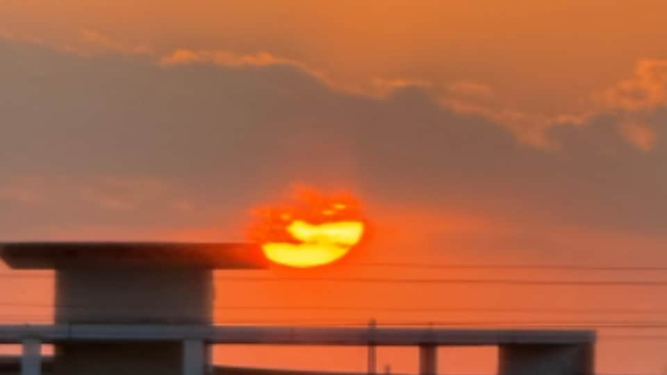 शाम के समय छाई लाली