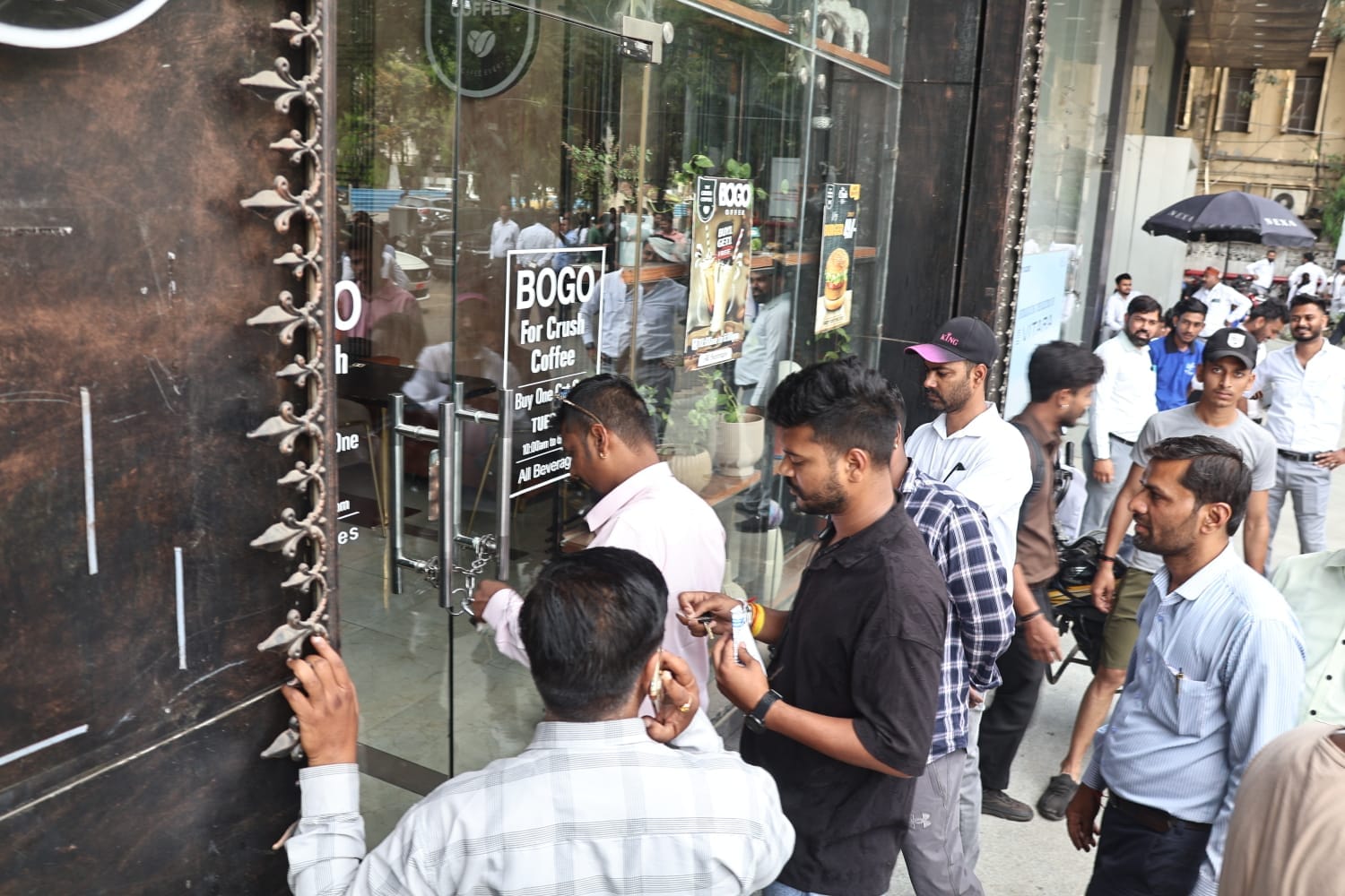 Indore: Fire safety ignored in Indore, administration seals eight buildings