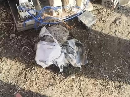 Ujjain Borewell Accident Live 3-Year-Old Falls into Borewell Rescue Operation Continues
