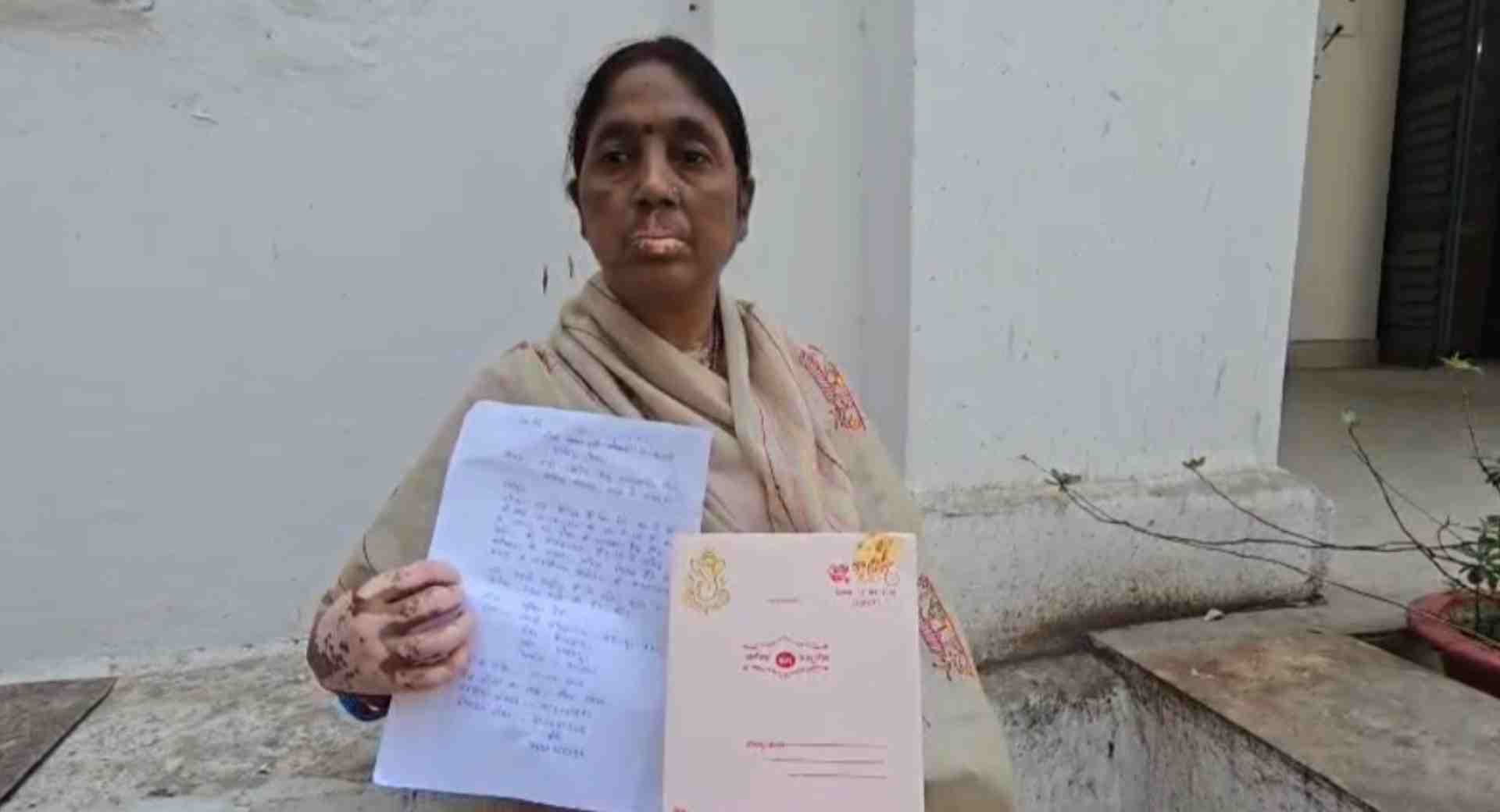 बेटी की शादी से पहले सिलेंडर के लिए भटकती मां
