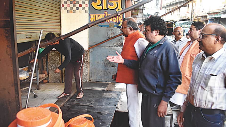 Meerut Bandh Over Central Market Sealing: Markets Shut, 2.5 Lakh Traders Extend Support