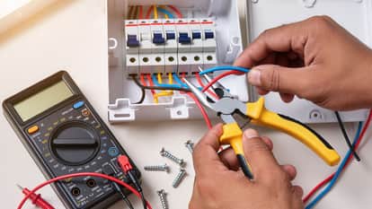 Varanasi Electricity Corporation Halts Smart Meter Replacements Connections Will Not Be Disconnected