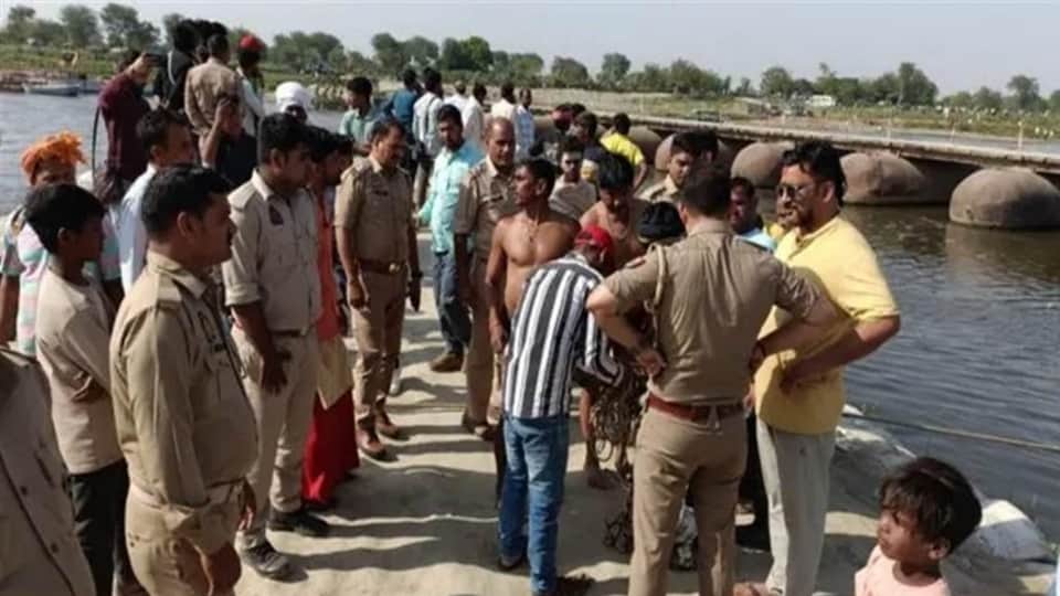 घटना स्थल पर मौजूद पुलिस।