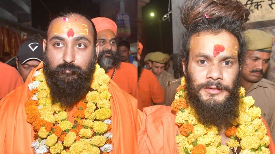 Mahakal Giri Appointed Mahant of Kali Temple, Hiteshwar Giri Ancient Siddha Peeth; Both Sent Prayagraj