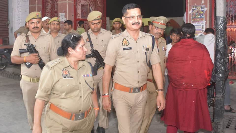 Mahakal Giri Appointed Mahant of Kali Temple, Hiteshwar Giri Ancient Siddha Peeth; Both Sent Prayagraj