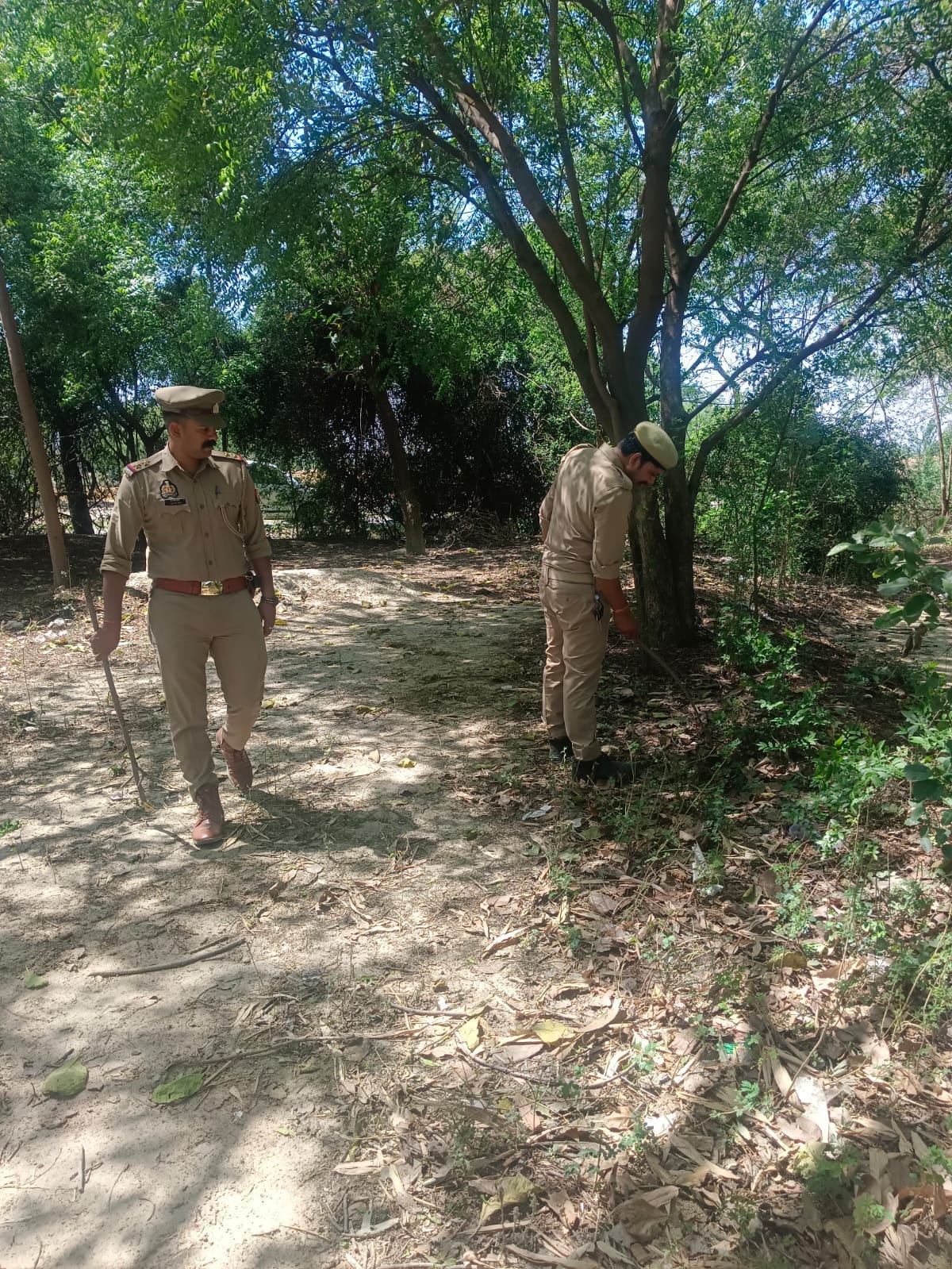 Reuna Village Emerges as Cyber Fraud Hub in Kanpur, Police Intensifies Crackdown