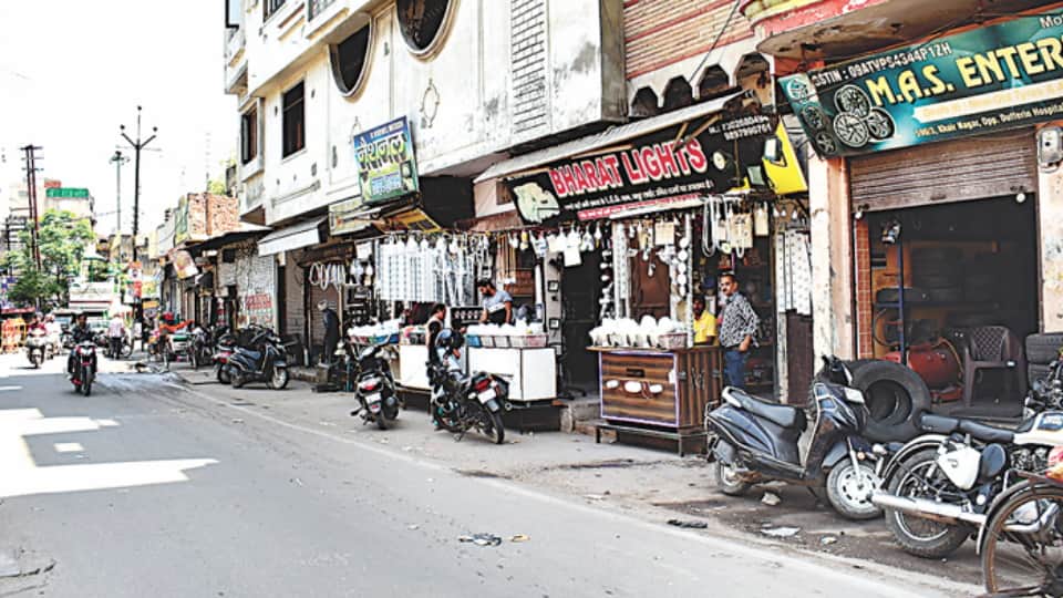 Meerut Bandh Over Central Market Sealing: Markets Shut, 2.5 Lakh Traders Extend Support
