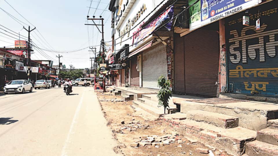 Lucknow Team to Visit Meerut Over Central Market Sealing Row, Demolition Notices Likely
