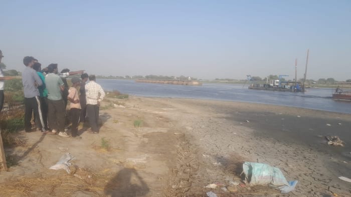 Yamuna Boat Tragedy: Pilgrims’ Motorboat Capsizes in Vrindavan 10 Dead