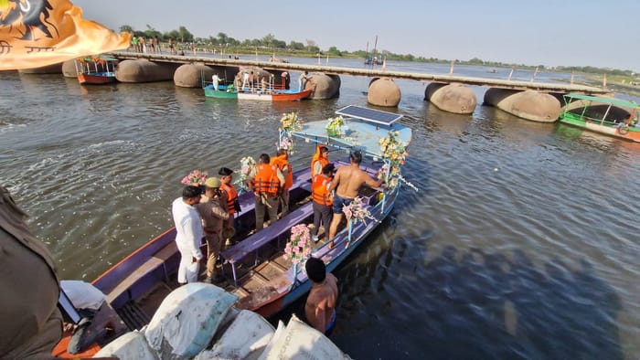 Yamuna Boat Tragedy: Pilgrims’ Motorboat Capsizes in Vrindavan 10 Dead