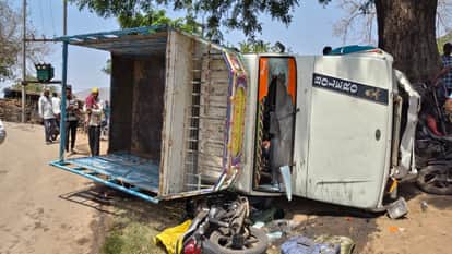 Maheshwar News: Tragedy at Wedding Celebration, Pickup Truck Runs Over Dancing Baraatis, One Dead