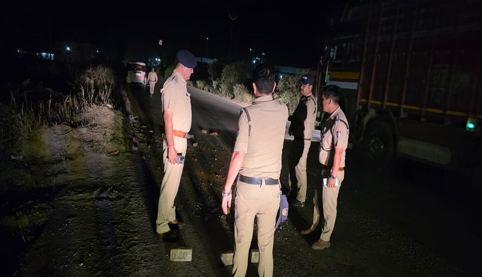 Three youths died after being hit by a dumper on Pilibhit highway