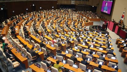 South Korea to Vote on Extra Budget Bill to Offset West Asia War Impact on Economy Amid Rising Oil Prices