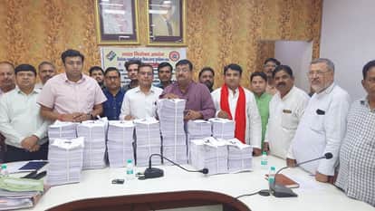 UP SIR Voter List Shock: Massive Drop in Urban Voters After 2026 Revision