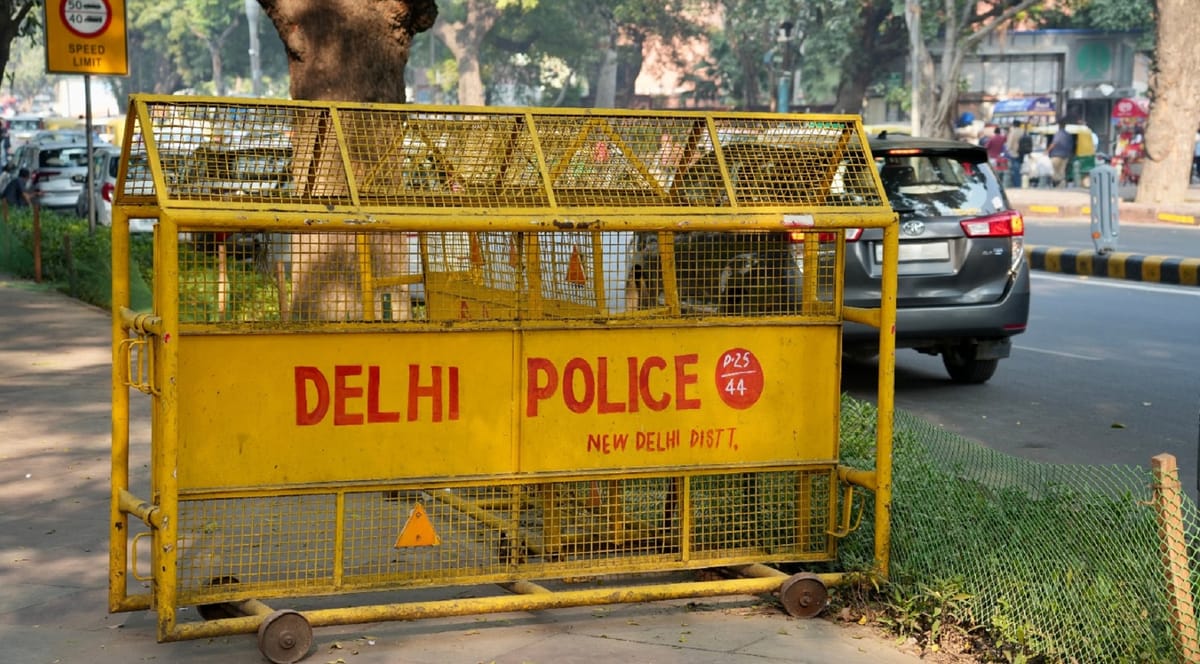 Delhi Crime: 58 साल के कारोबारी की हिम्मत के आगे झुके लुटेरे, महज चार घंटे में सलाखों के पीछे पहुंचे बदमाश