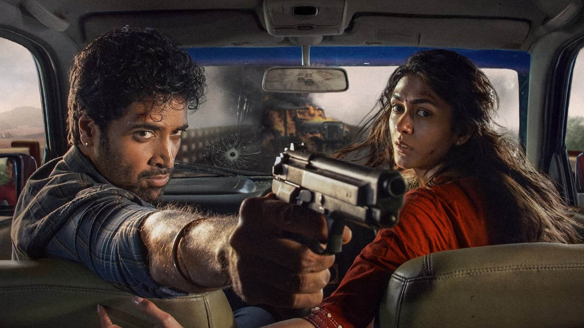 फिल्म 'डकैत' में अदिवि शेष और मृणाल ठाकुर