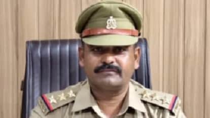 Inspector Crime Found Dead in The Bathroom Death Suspected to be Due to Heart Attack