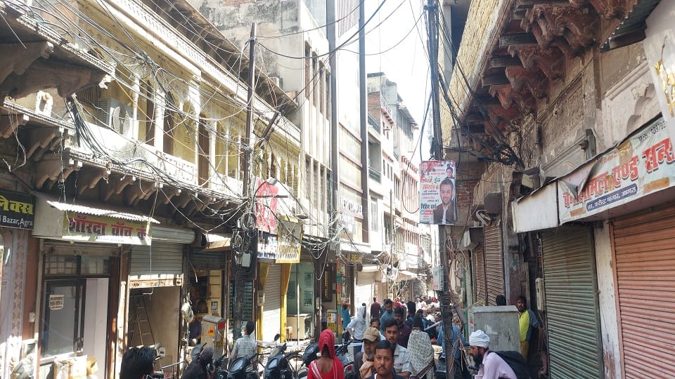 Agra Crackdown: 68 Dangerous Buildings to Be Demolished After Kinari Bazaar Collapse