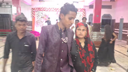 UP: Wedding Guests and Bride's Relatives Clash Over Meat at Nikah; Attack Waged Using Cooking Utensils