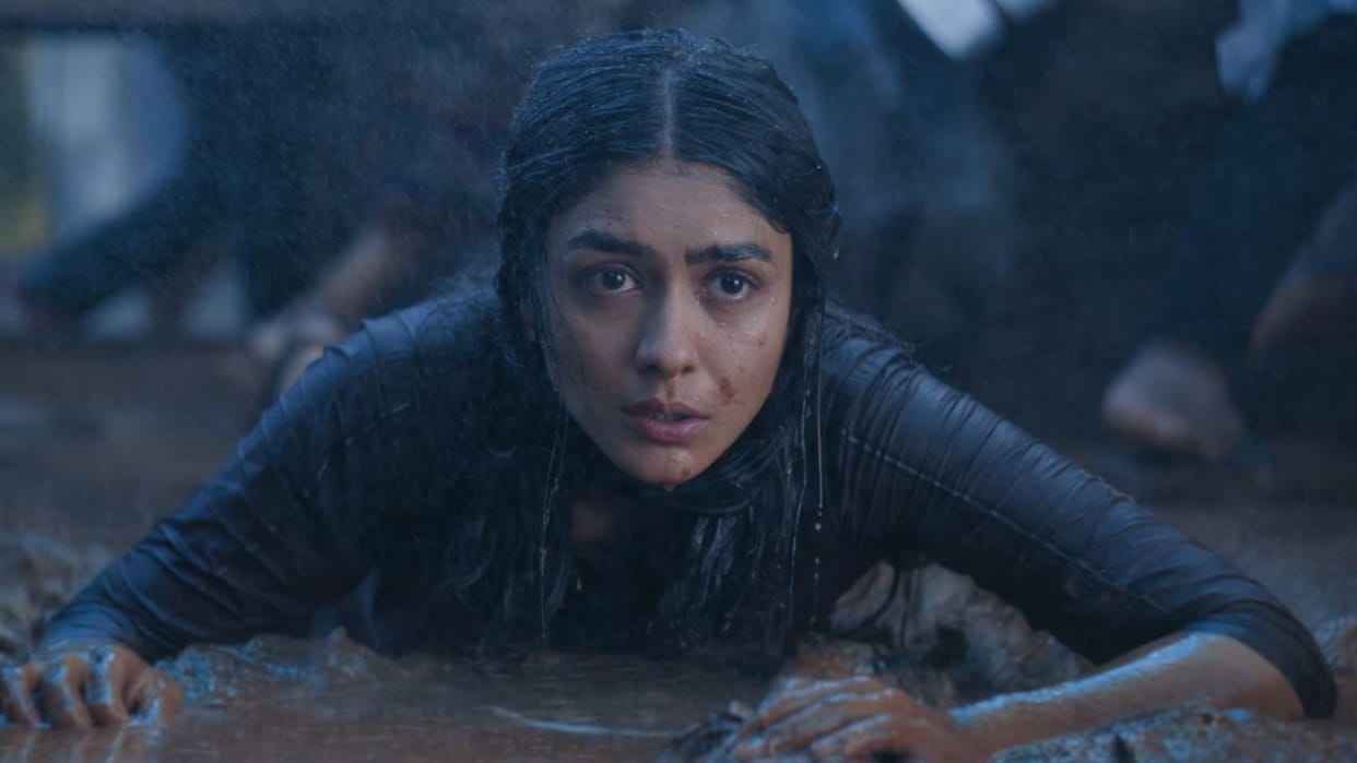 Mrunal Thakur films do deewane seher me and son of sardaar 2 collection exept dacoit
