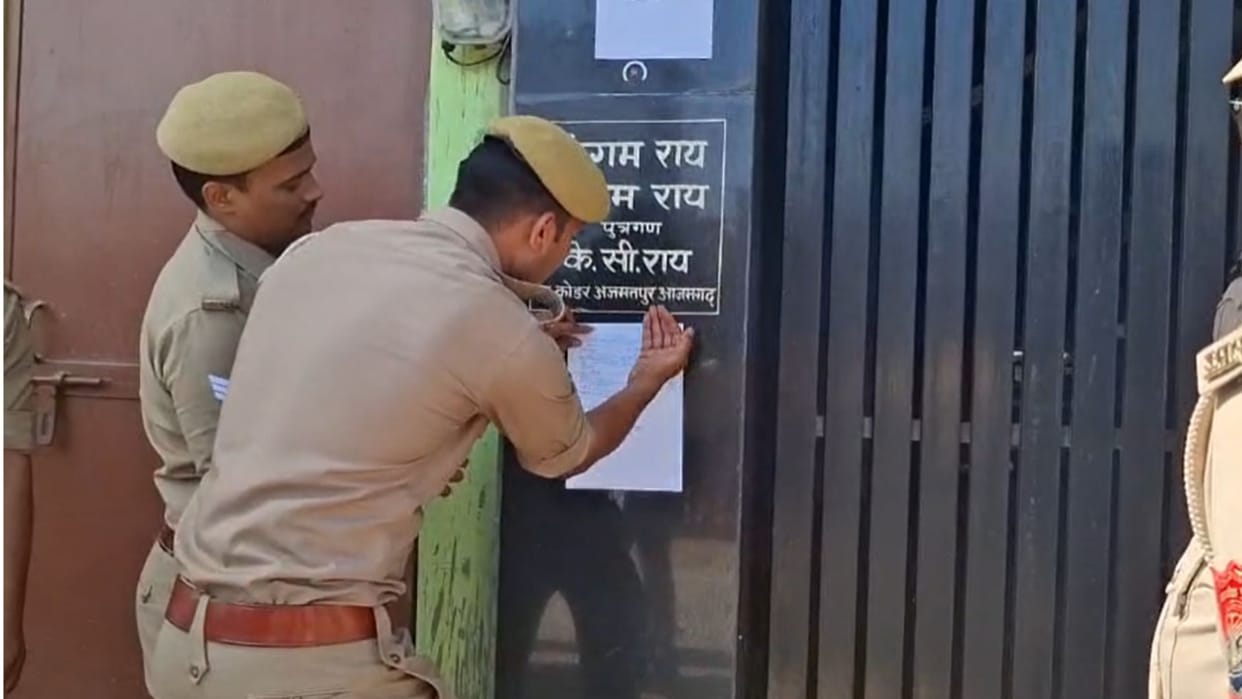 Attachment notices pasted on homes of mastermind behind fraud ring in Azamgarh