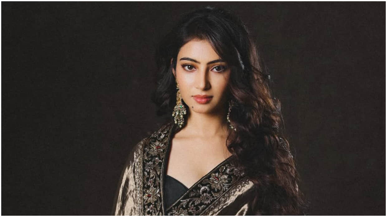Not Sara Arjun Makers Approach Lokah Chapter 1 Fame Kalyani Priyadarshan For Madhubala Biopic