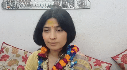Dimple Yadav visits Banke Bihari Temple slams govt over Vrindavan tragedy,