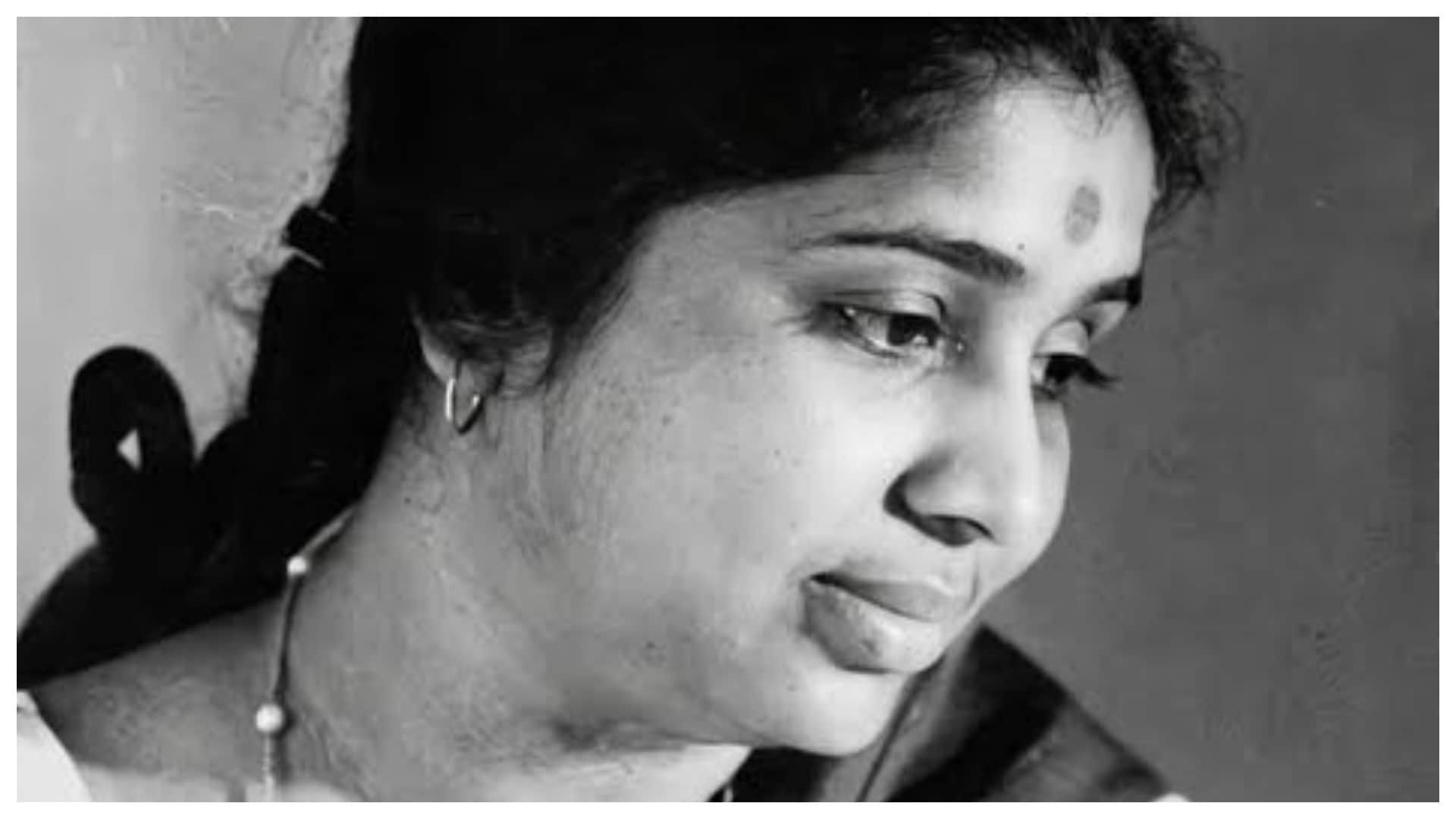 आशा भोसले