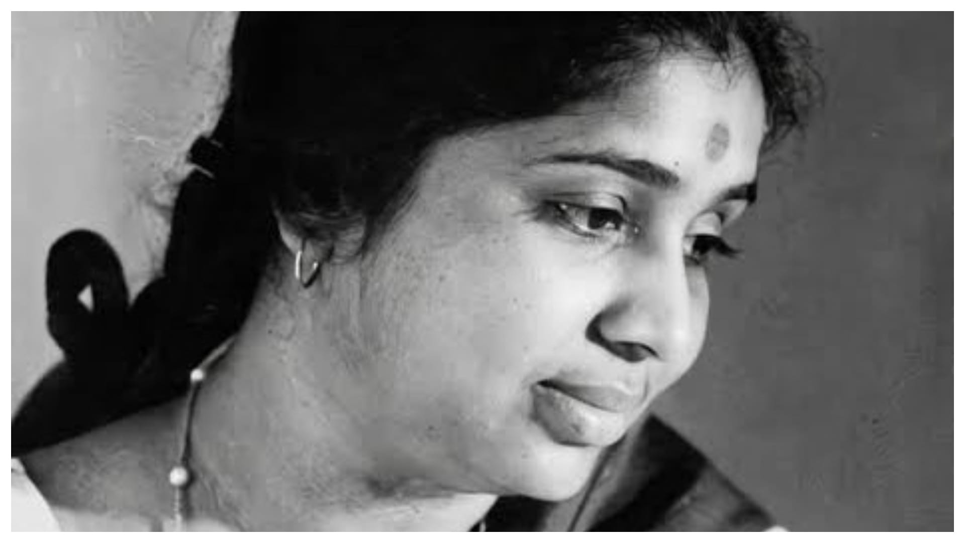 Asha Bhosle Interesting unknown facts about the legendary singer