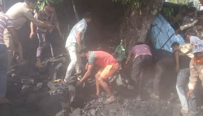 Kannauj Coal laden container overturns several people suffer grievous injuries two bodies recovered