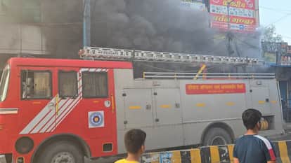 Fire Breaks Out at Hardware Store in Sonipat, Flames Intensify Due to Flammable Materials