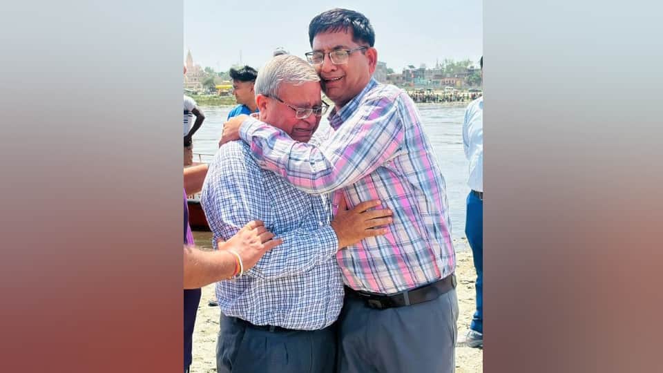 Mathura Boat Accident Another Girl Missing 13 Dead, Search Underway for 3 Who Is Responsible for Negligence