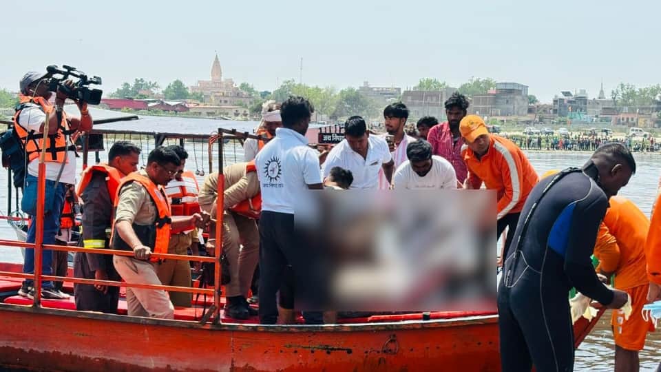 Mathura Boat Accident Another Girl Missing 13 Dead, Search Underway for 3 Who Is Responsible for Negligence
