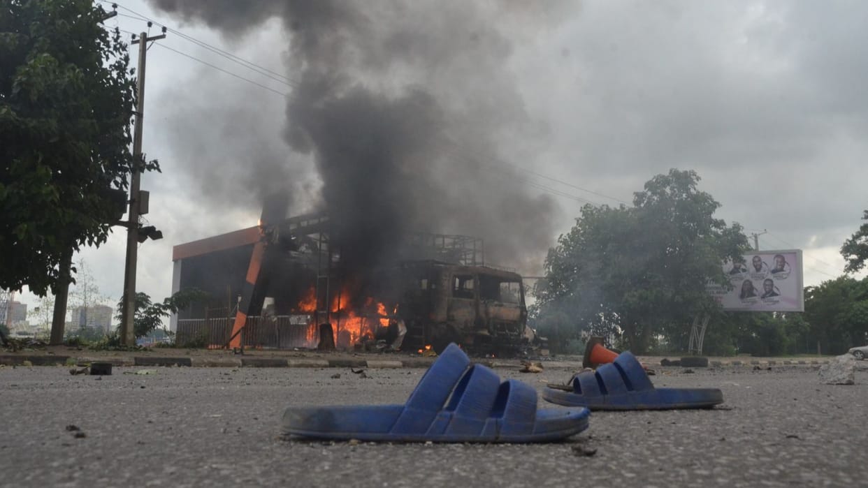 nigeria airstrike jilli market yobe borno 200 feared dead