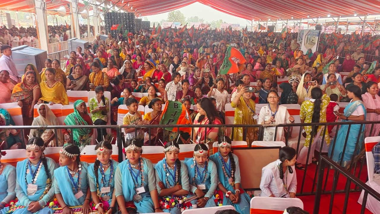 Tharu people and families displaced from Bangladesh receive land ownership rights in Lakhimpur kheri
