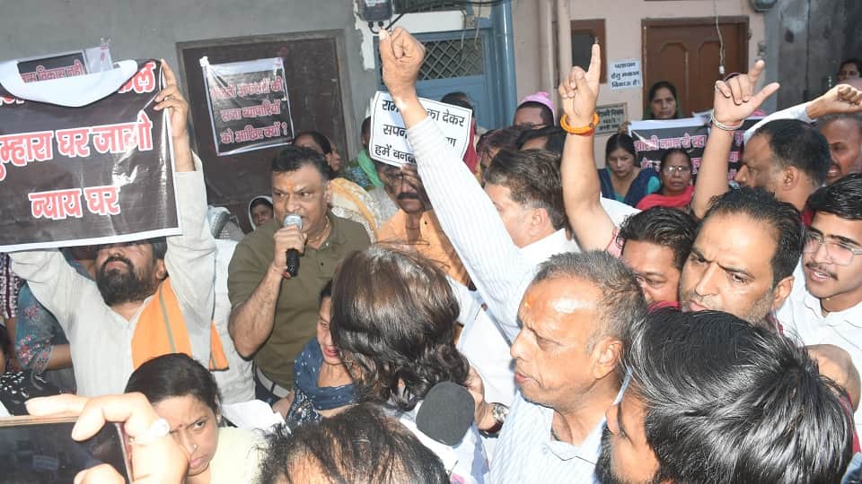 Central Market: If you leave setback, houses will collapse, know how much space is required to be left