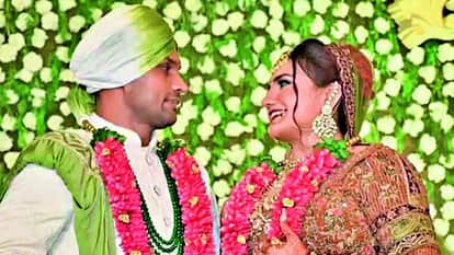 Sweetie Boora Deepak Hooda Divorce Final No Alimony Claim Boxer Agrees to Separation in Court