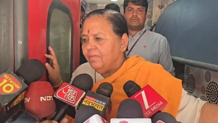 Train Halted at Railway Station by Chain-Pulling for Former Chief Minister Uma Bharti