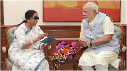 आशा भोसले और पीएम मोदी