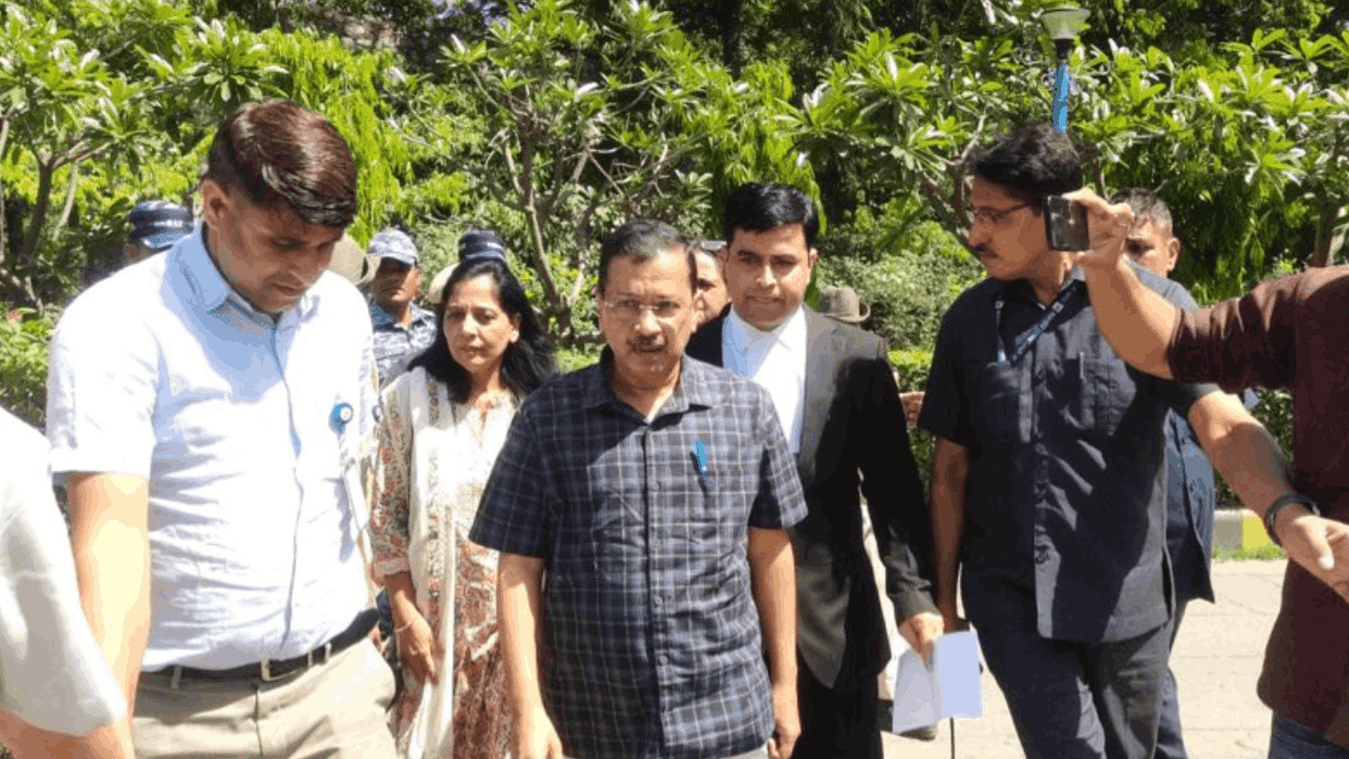 You can become a lawyer Justice Sharma tells Arvind Kejriwal during hearing on recusal plea