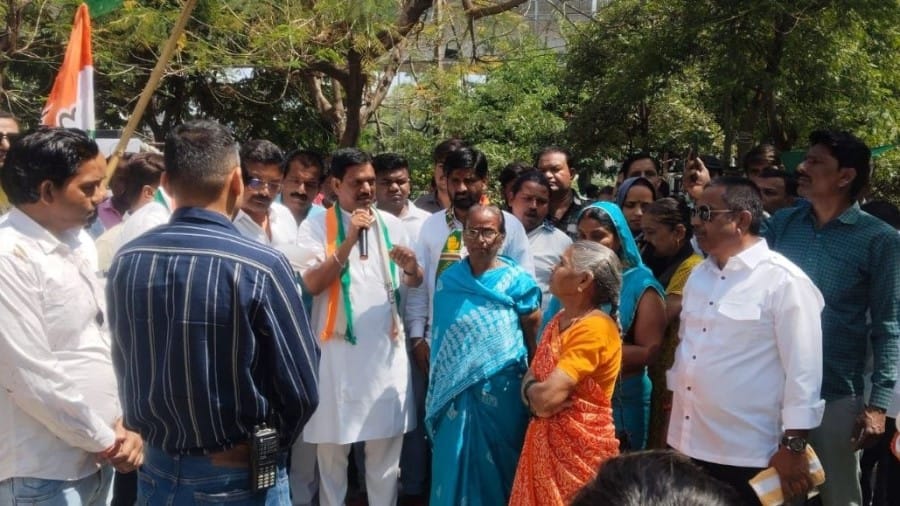 Indore News Congress protests against electricity price hike