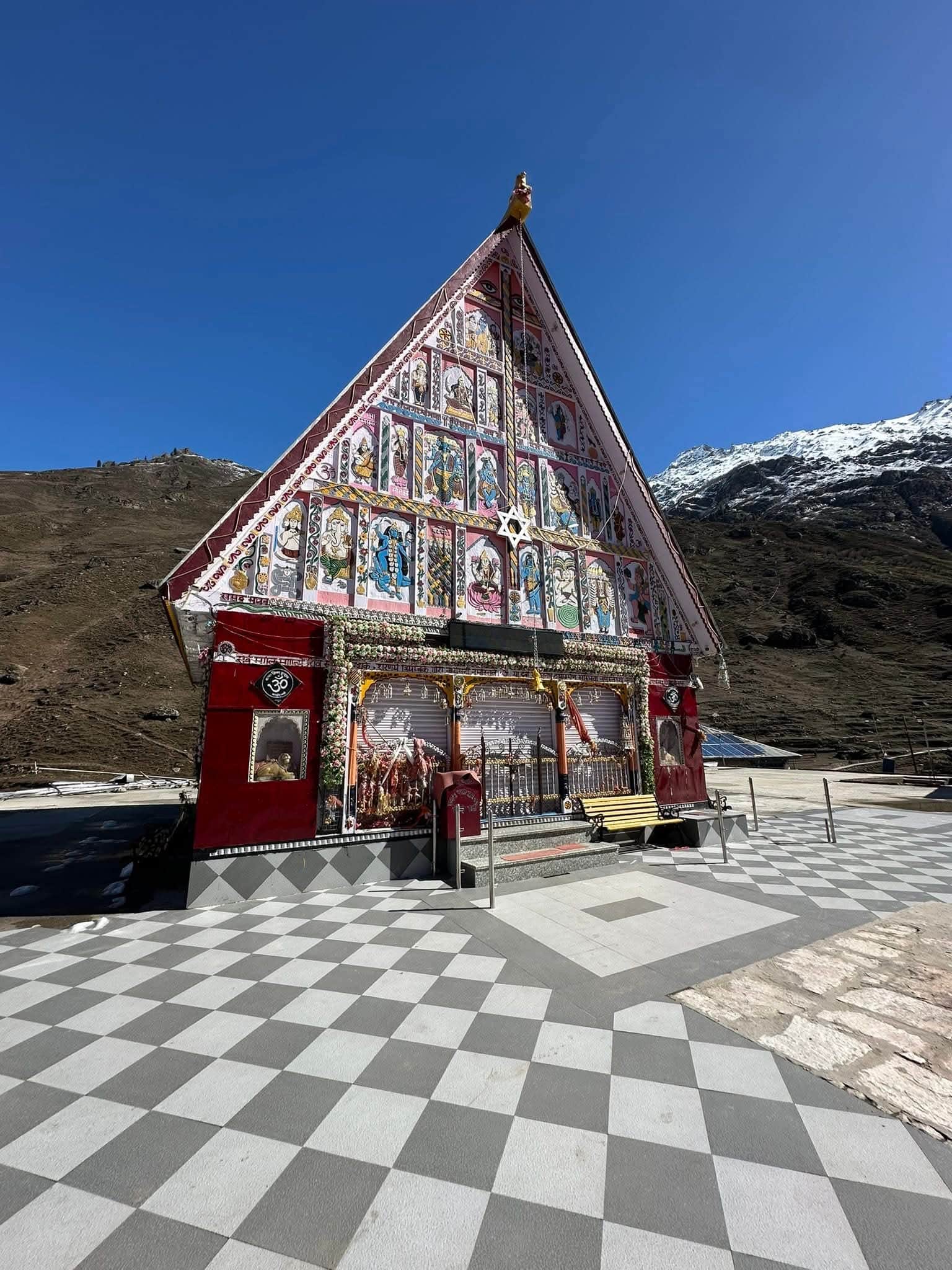 मचैल माता का मंदिर।