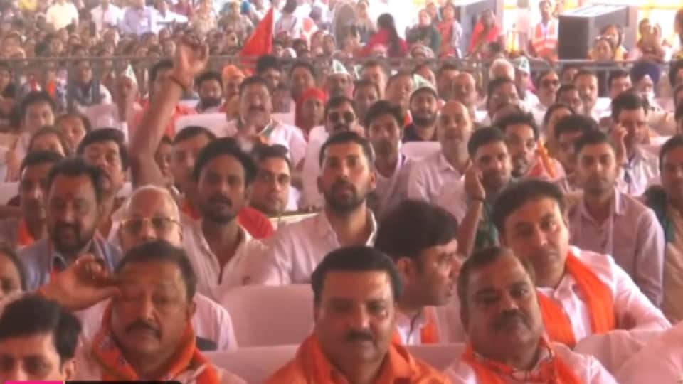 CM Yogi announces plan to make Muzaffarnagar a Municipal Corporation, asks minister to send proposal