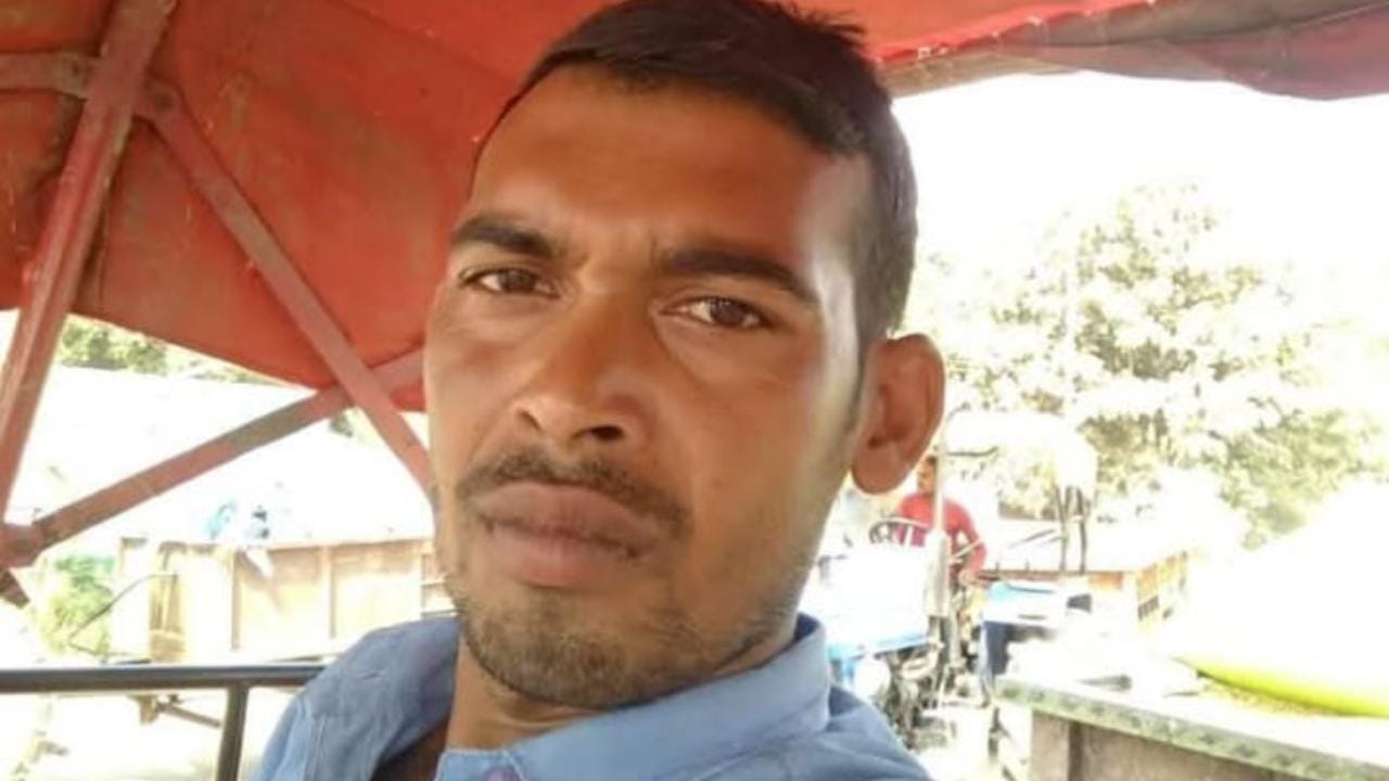 Jhansi: Son who came to get his mother treated suffered a heart attack