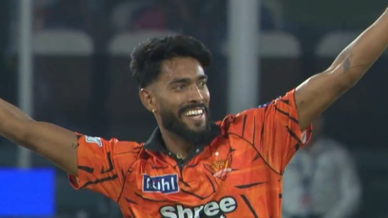 SRH vs RR IPL Live Score: Sunrisers Hyderabad vs Rajasthan Royals Today Match Scorecard Updates