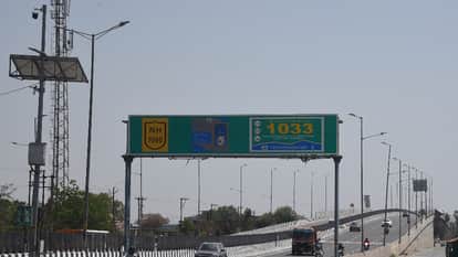 The first mega parking charging hub will be built under the Delhi-Dehradun Expressway.