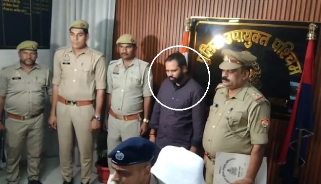 Kanpur Kidney Scam Rohit Was One Man Army Caught While Chatting with His Girlfriend on a WhatsApp Call