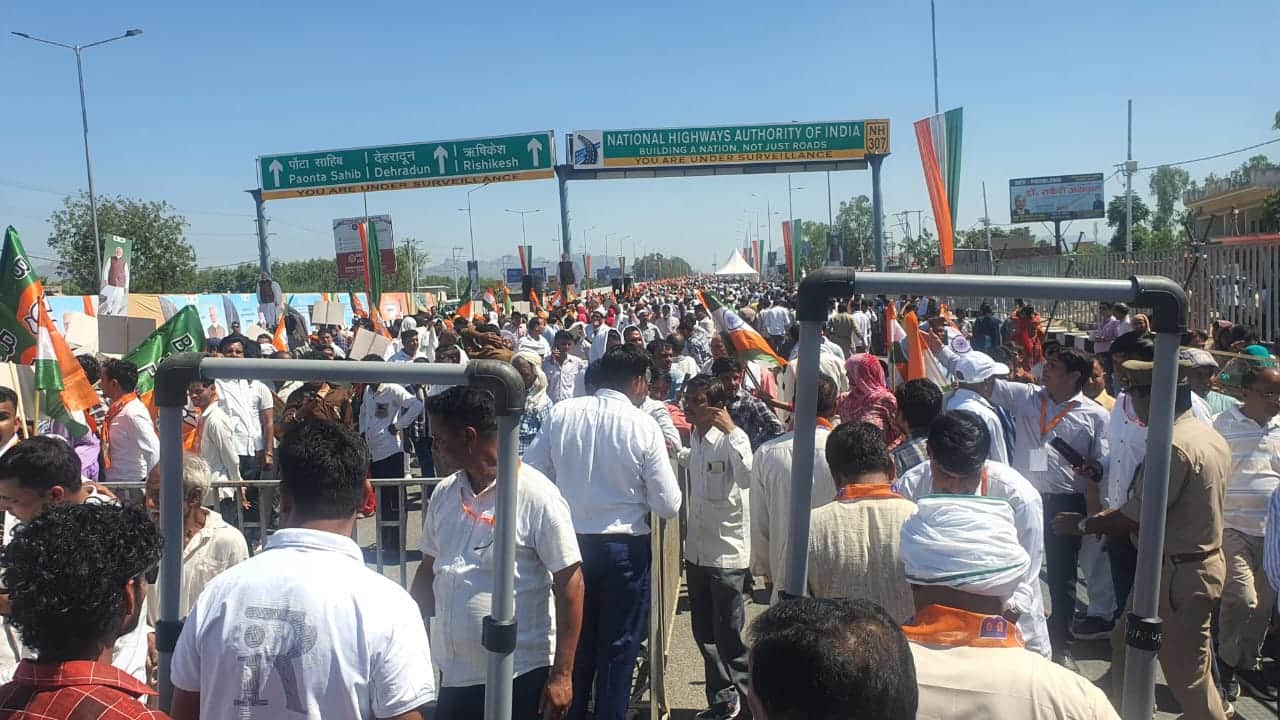 Delhi–Dehradun Expressway inauguration: Massive crowd gathers to see PM Modi in Saharanpur