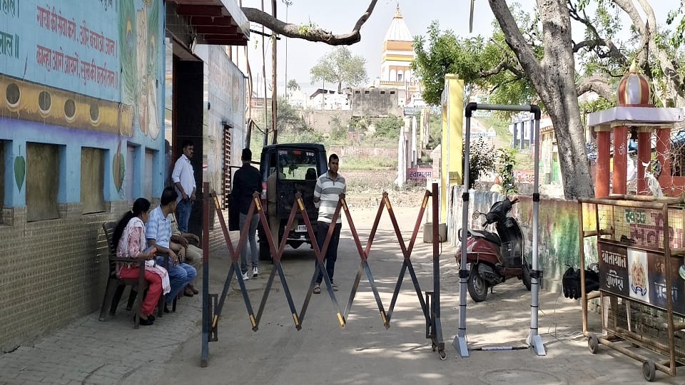Police deployed in Hathras court premises